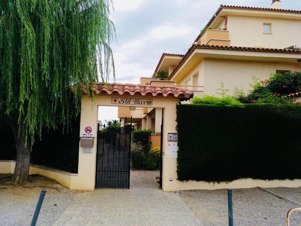 Apartamentos Stil Mar Anna - L'Escala Stil Mar Anna Calm מראה חיצוני תמונה